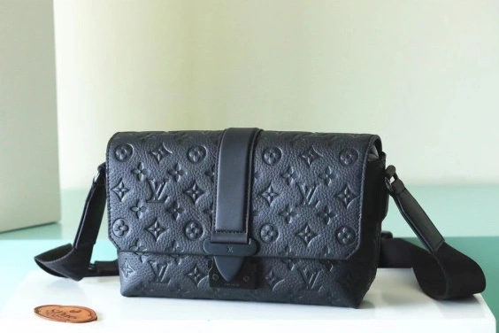 Cheap LOUIS S-Cape Messenger VUITTON 0812